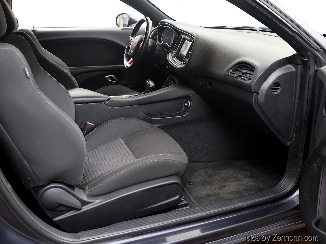 Dodge Challenger R/T RWD 2019