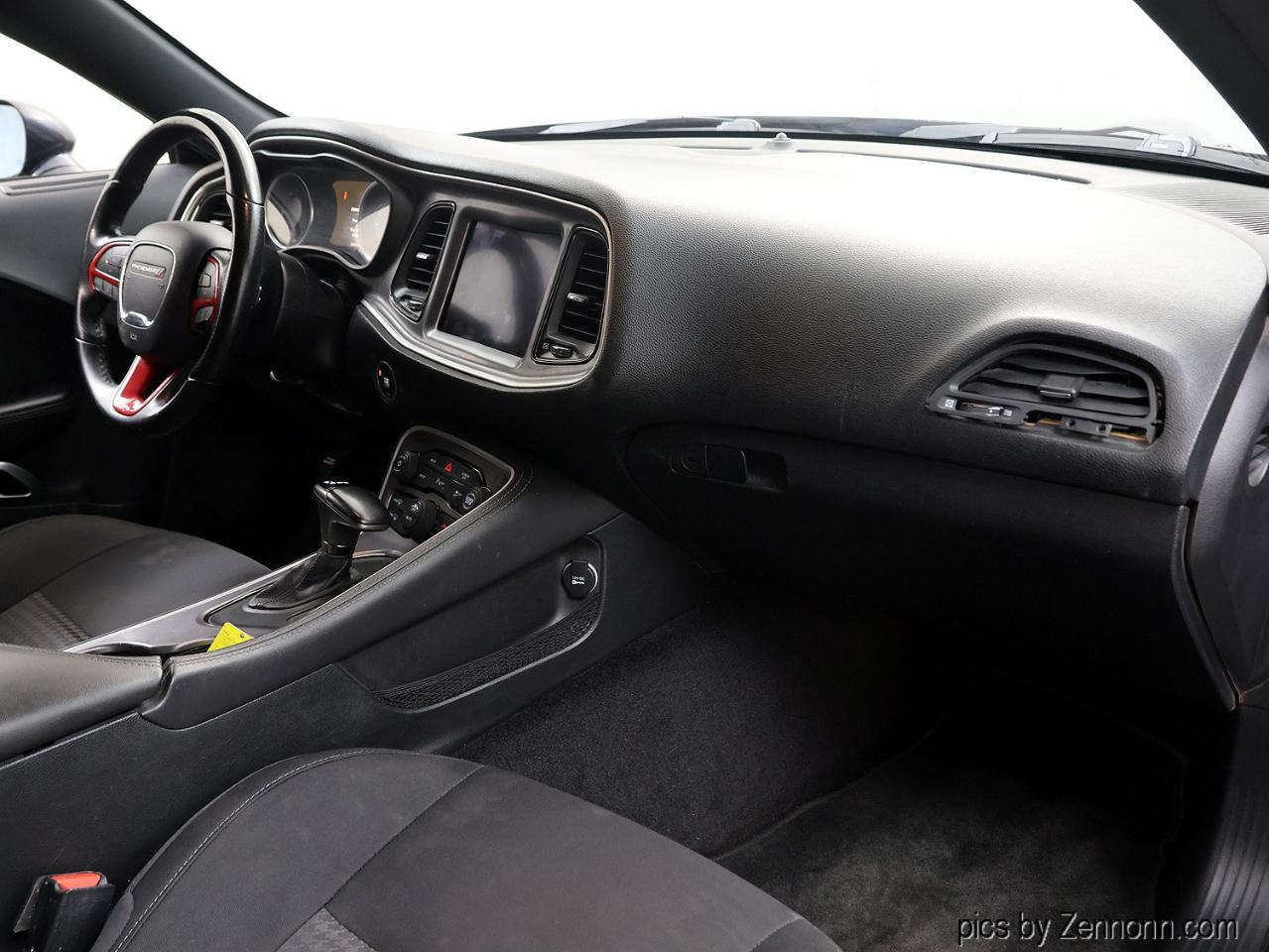 Dodge Challenger R/T RWD 2019