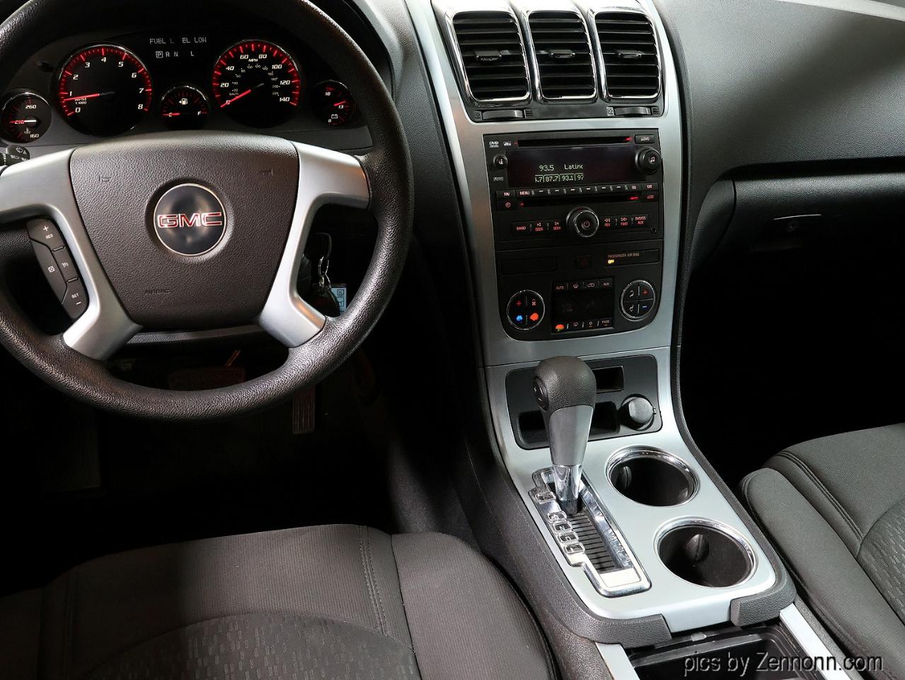 GMC Acadia FWD 4dr SLE 2007