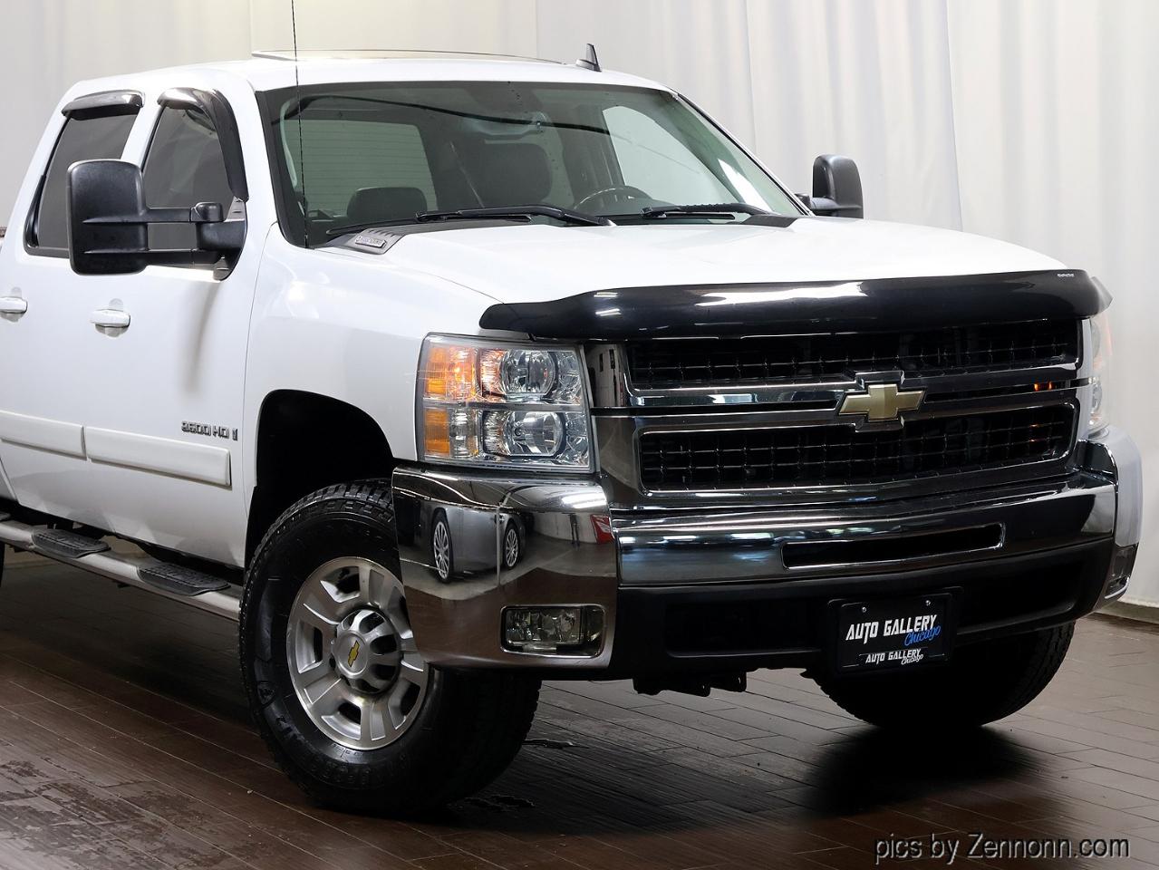 Chevrolet Silverado 2500HD 4WD Crew Cab 153" LTZ 2008