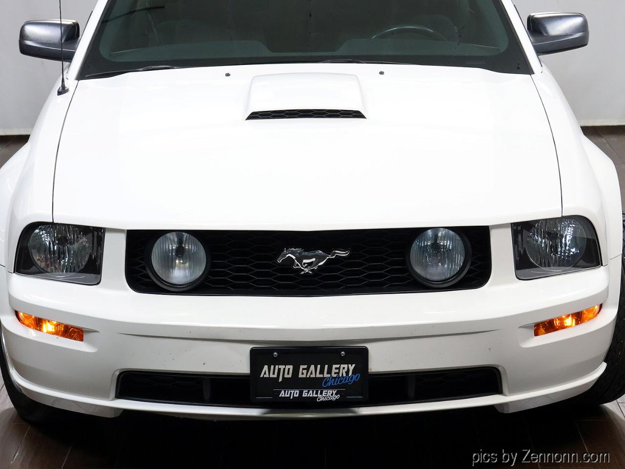Ford Mustang 2dr Cpe GT Deluxe 2007