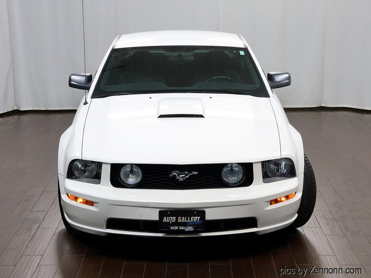 Ford Mustang 2dr Cpe GT Deluxe 2007