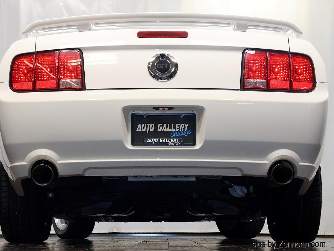 Ford Mustang 2dr Cpe GT Deluxe 2007
