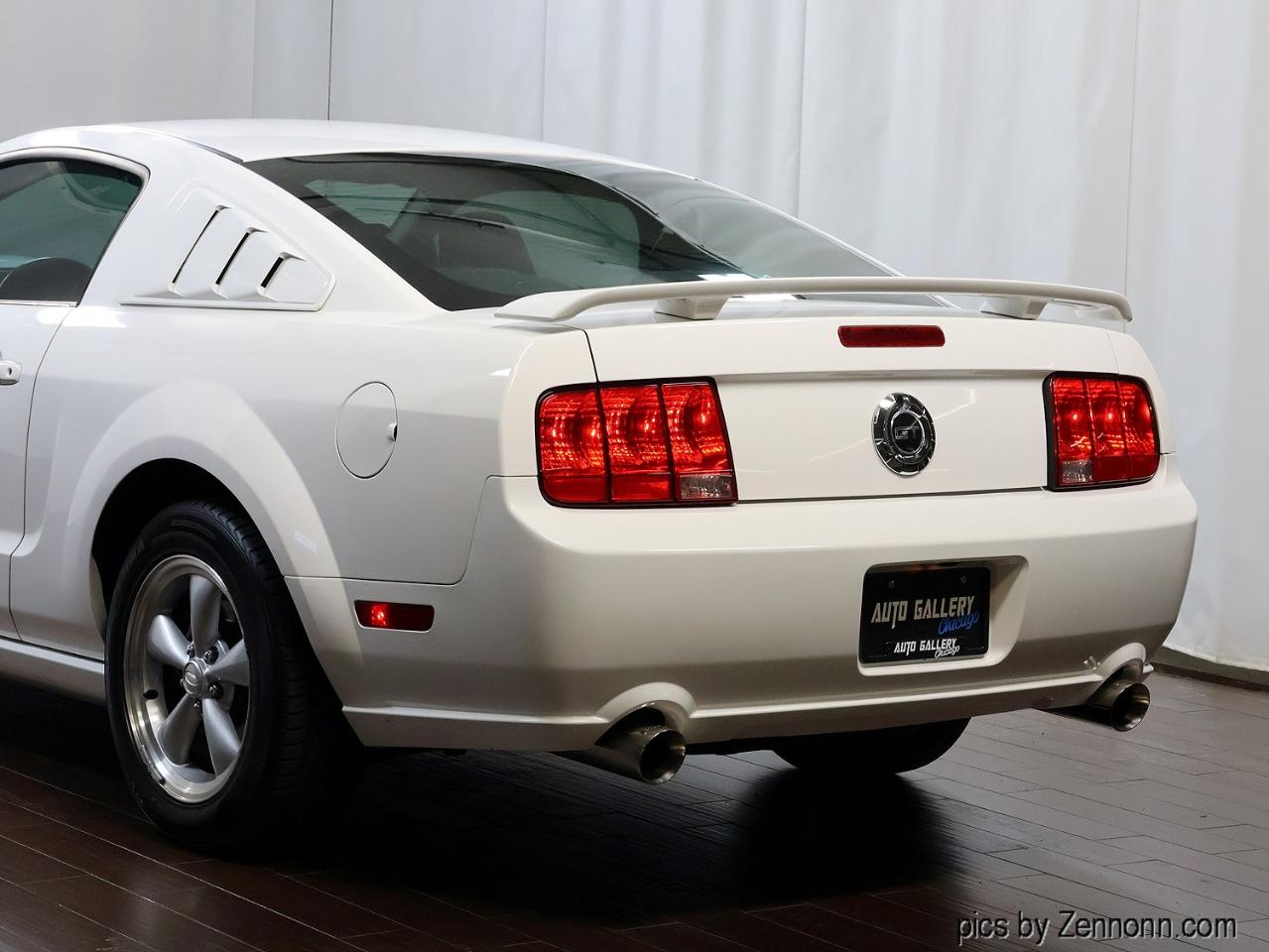 Ford Mustang 2dr Cpe GT Deluxe 2007
