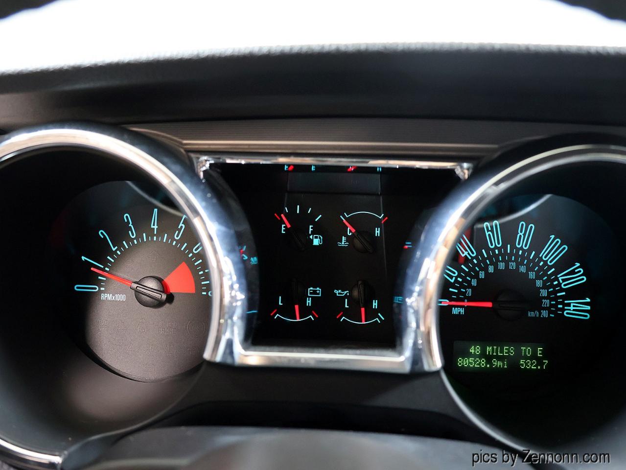 Ford Mustang 2dr Cpe GT Deluxe 2007