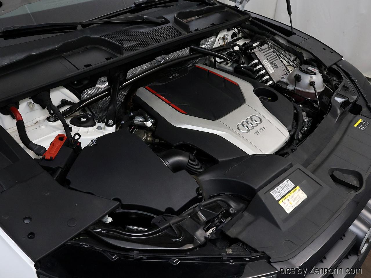 Audi SQ5 Premium Plus 3.0 TFSI quattro 2020