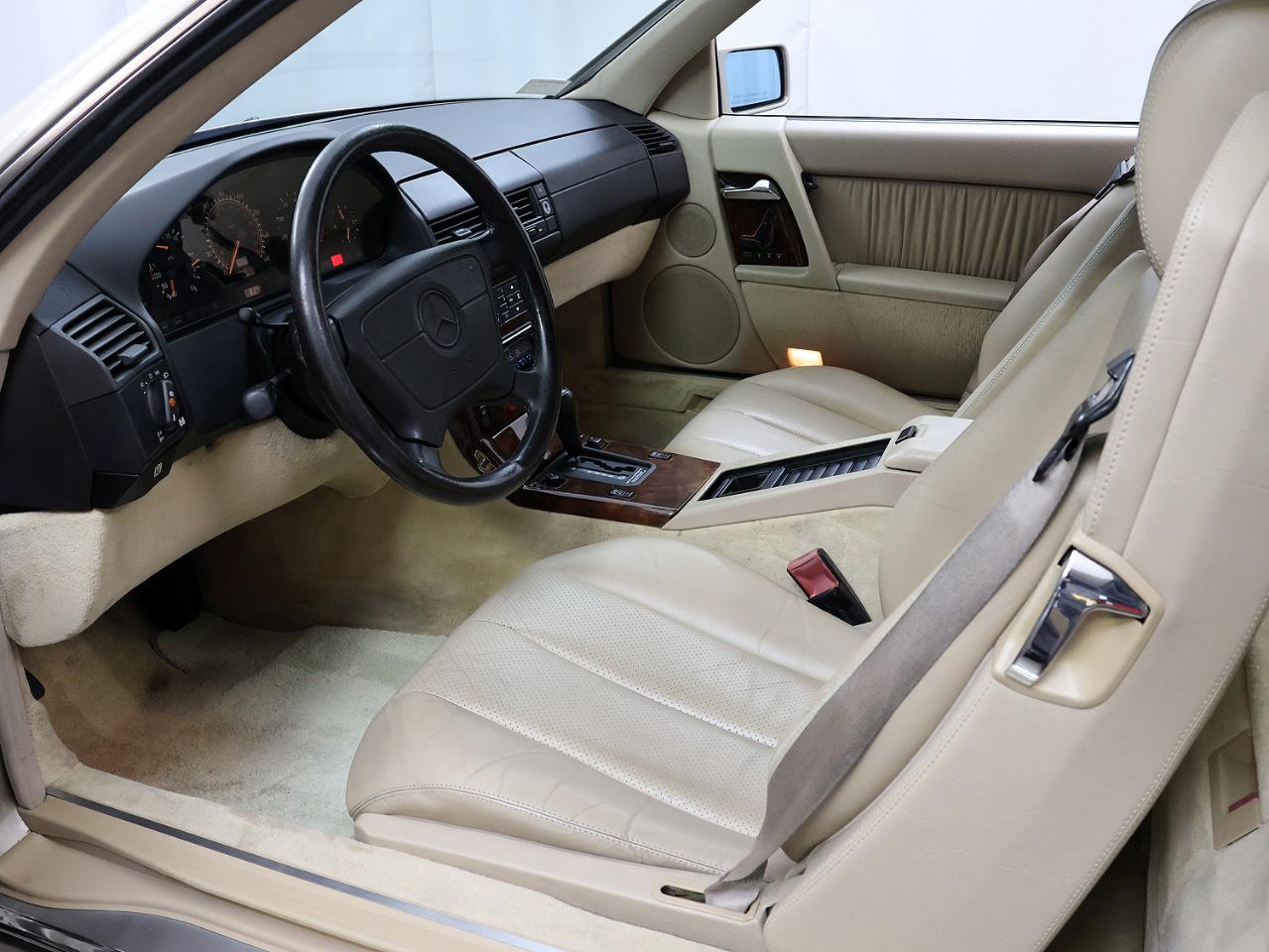 Mercedes-Benz SL Class 2dr Roadster 5.0L 1995