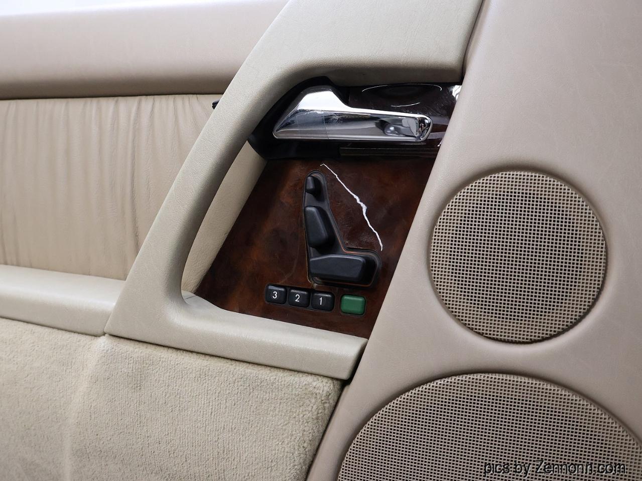 Mercedes-Benz SL Class 2dr Roadster 5.0L 1995