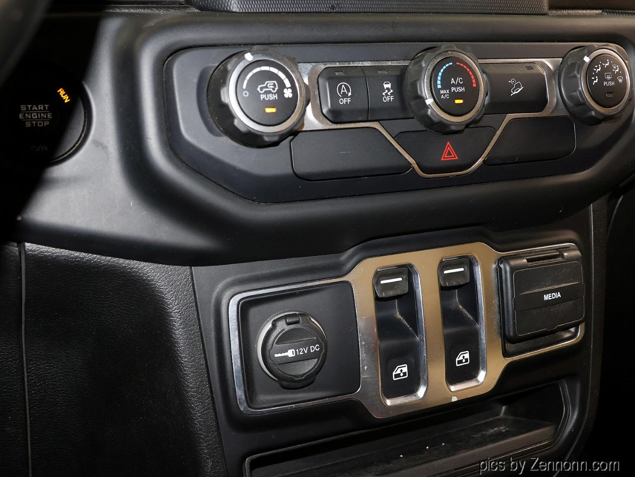 Jeep Wrangler Sport S 4x4 2019