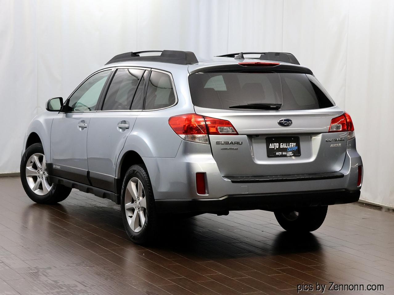 Subaru Outback 4dr Wgn H4 Auto 2.5i Limited 2013