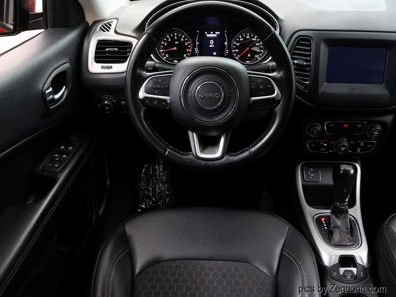 Jeep Compass Latitude FWD 2019