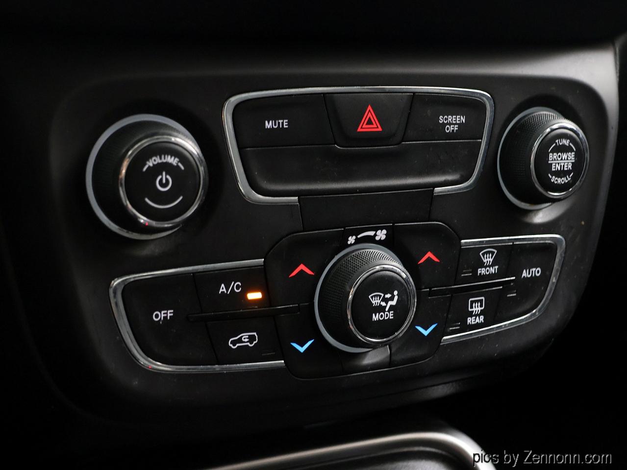 Jeep Compass Latitude FWD 2019