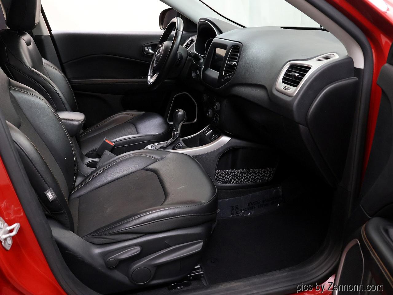 Jeep Compass Latitude FWD 2019