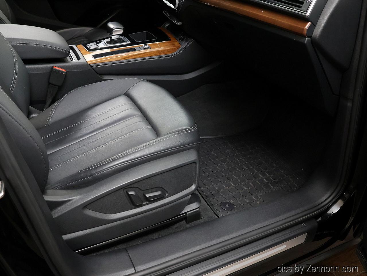 Audi Q5 Premium Plus 45 TFSI quattro 2021
