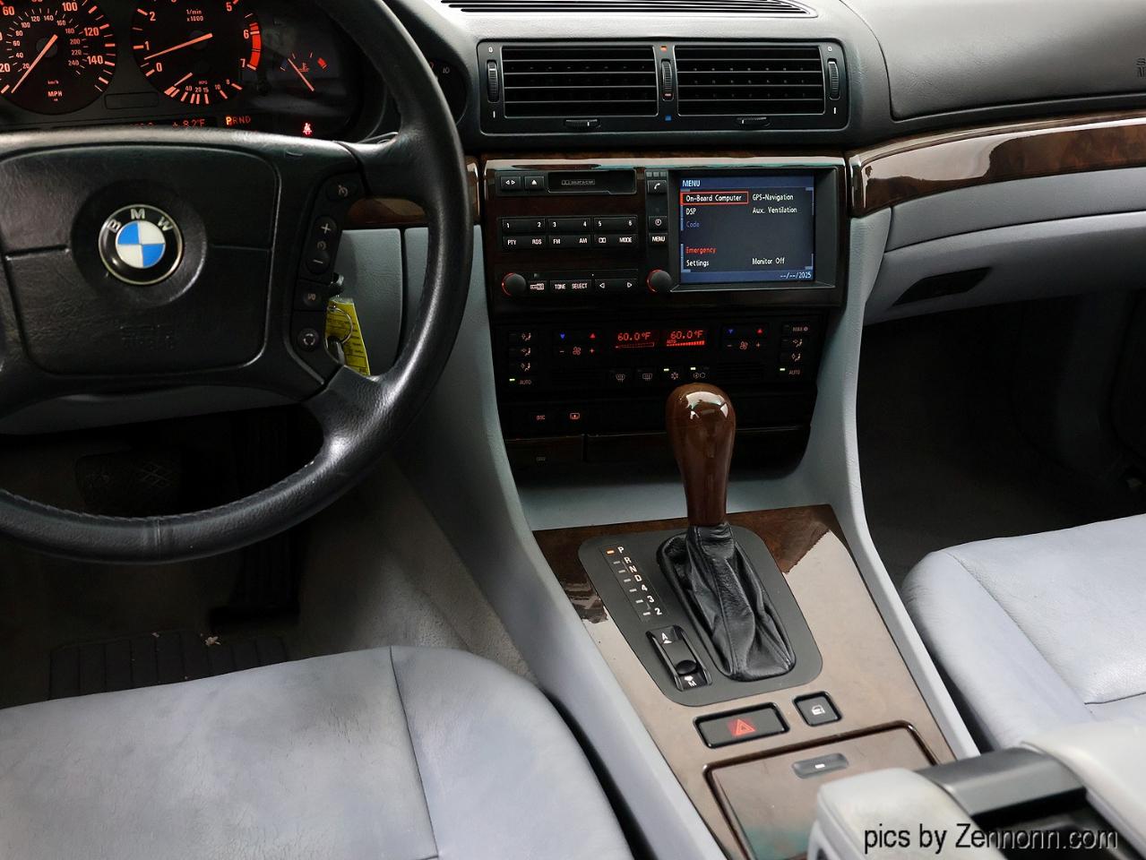 BMW 7 Series  2001