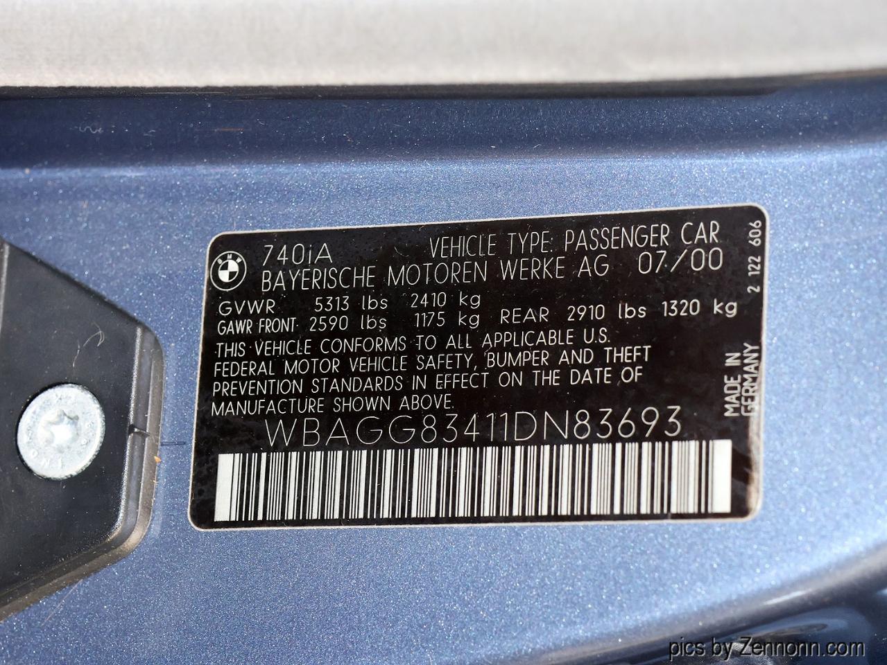BMW 7 Series  2001