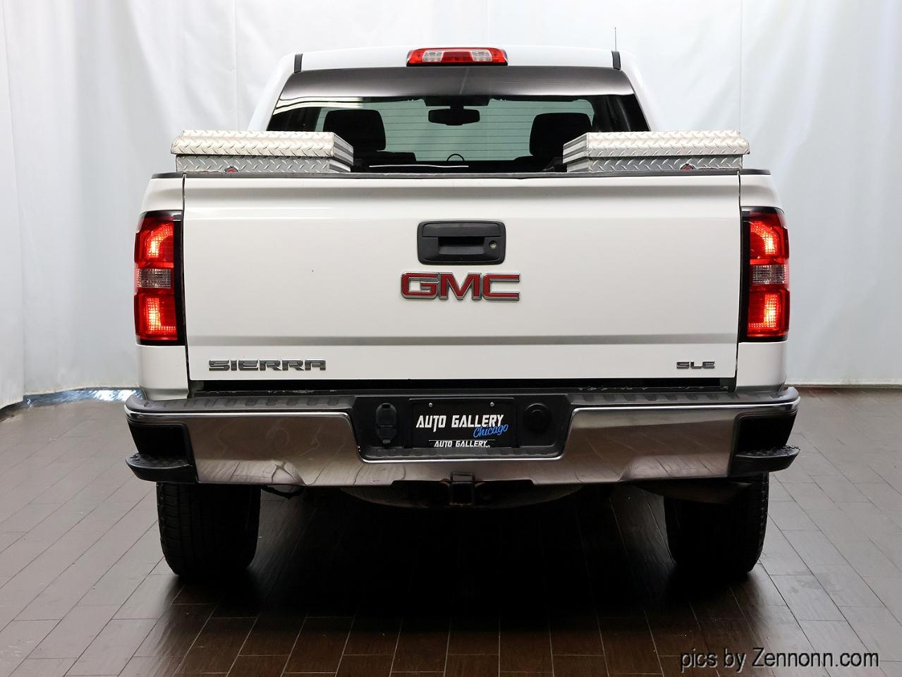 GMC Sierra 1500 4WD Double Cab 143.5" SLE 2017