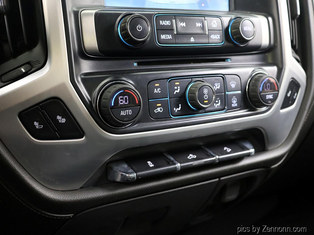 GMC Sierra 1500 4WD Double Cab 143.5" SLE 2017