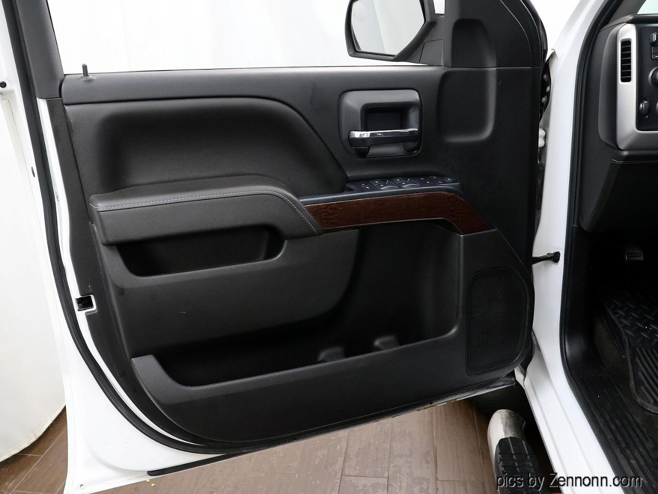 GMC Sierra 1500 4WD Double Cab 143.5" SLE 2017
