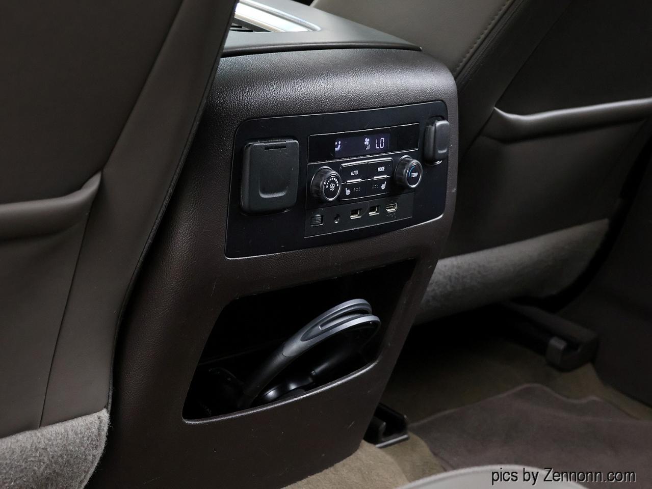 GMC Yukon 4WD 4dr Denali 2017