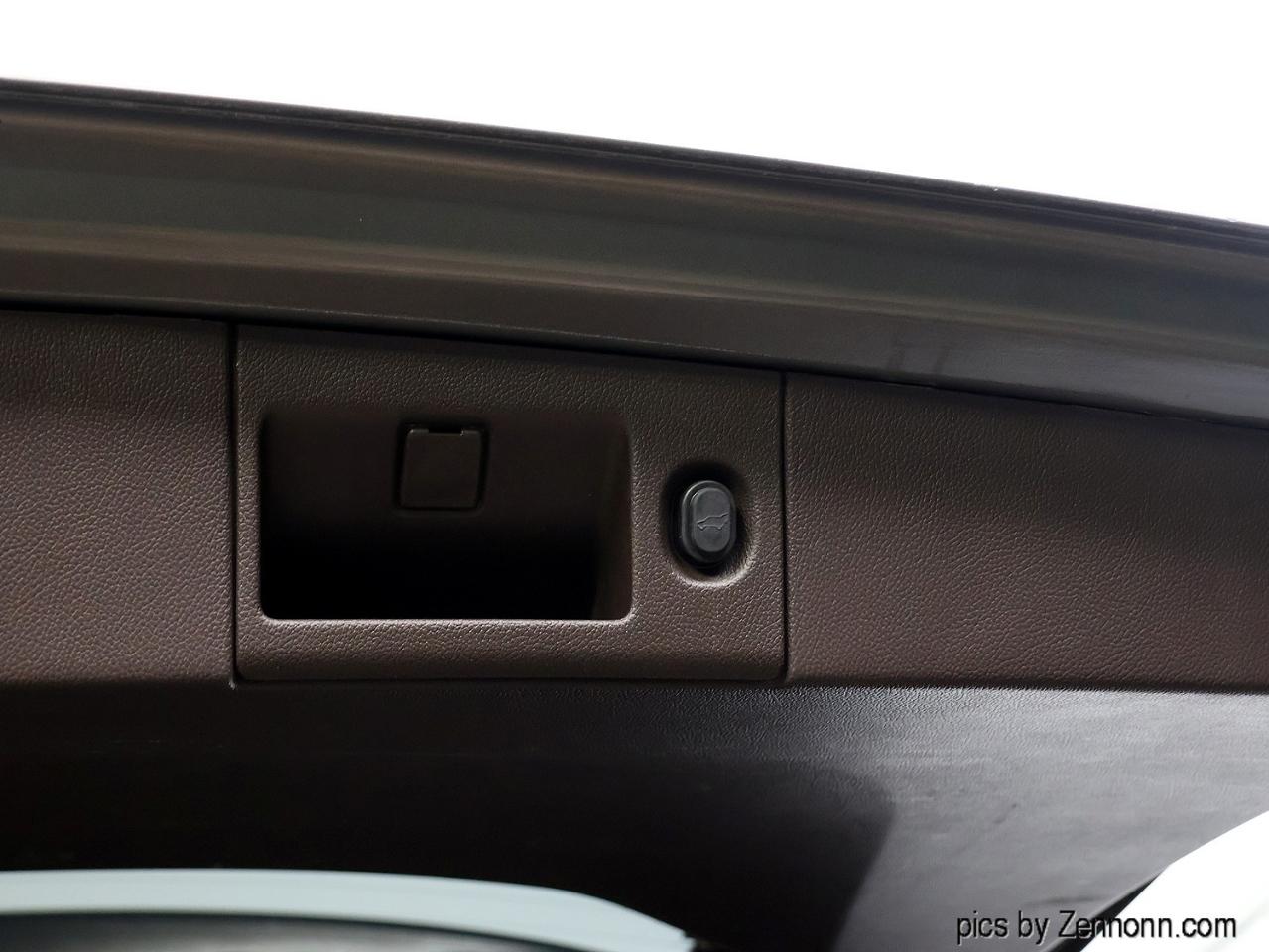 GMC Yukon 4WD 4dr Denali 2017