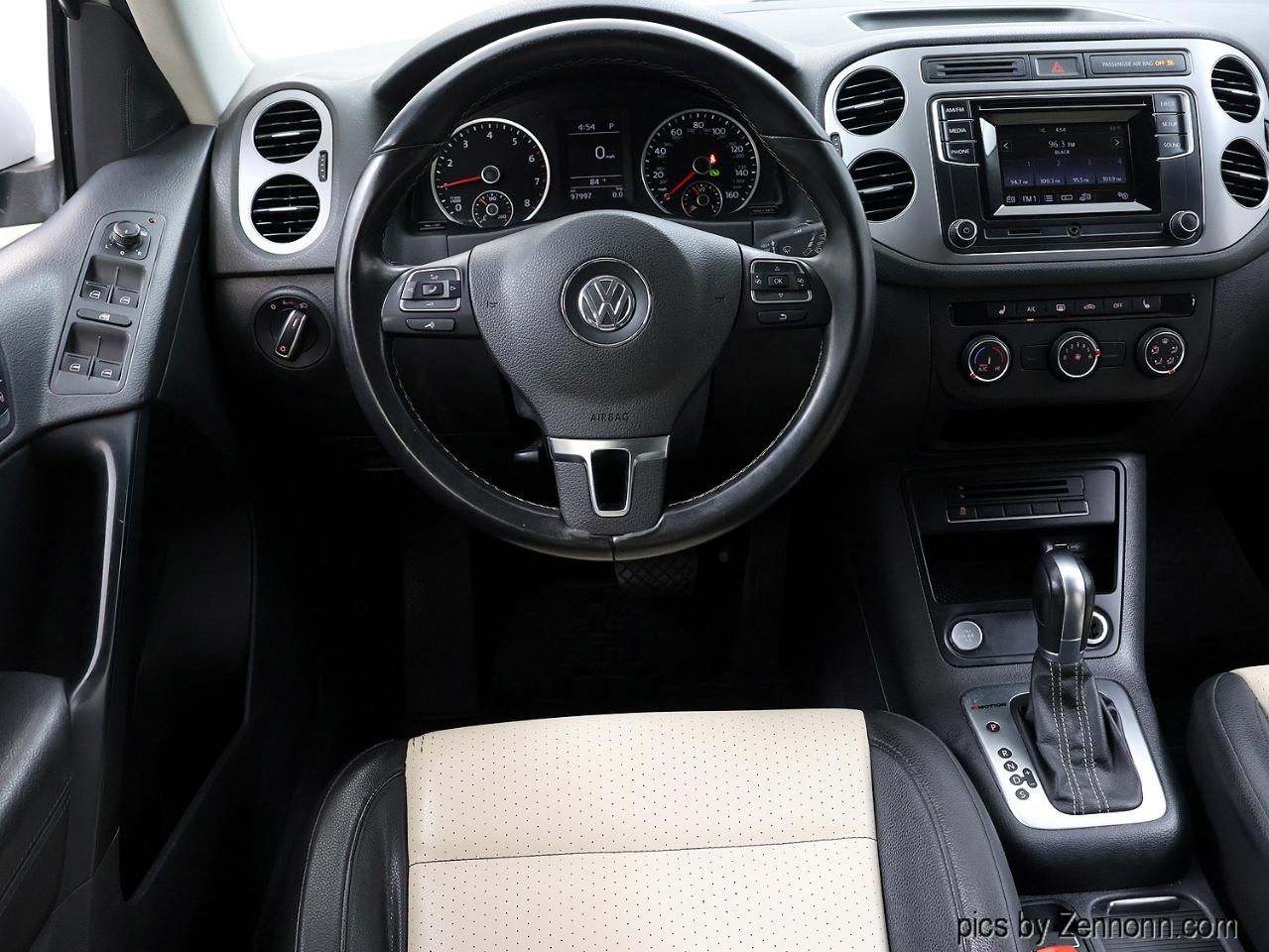 Volkswagen Tiguan 4MOTION 4dr Auto R-Line 2016
