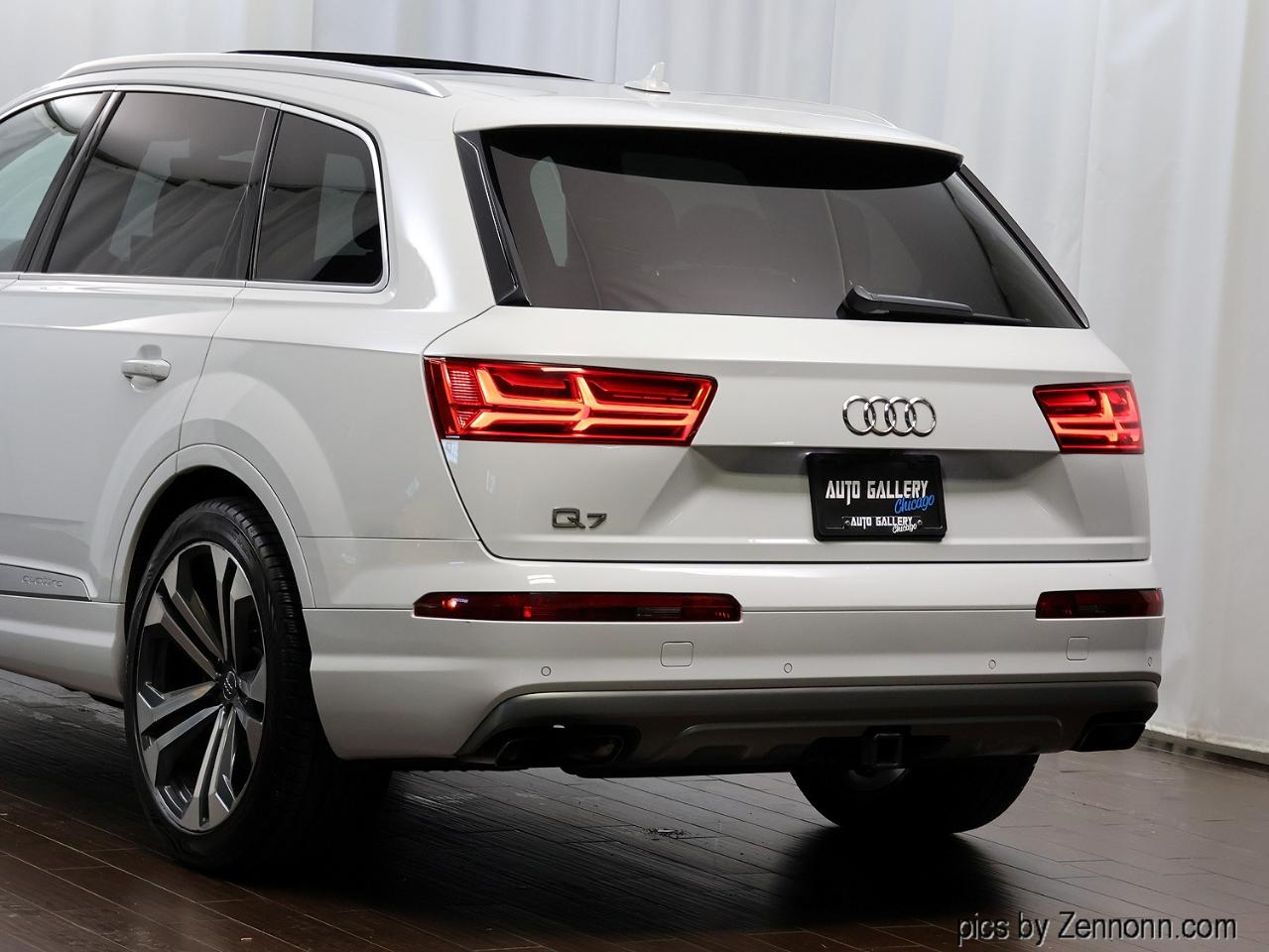 Audi Q7 SE Premium Plus 55 TFSI quattro 2019