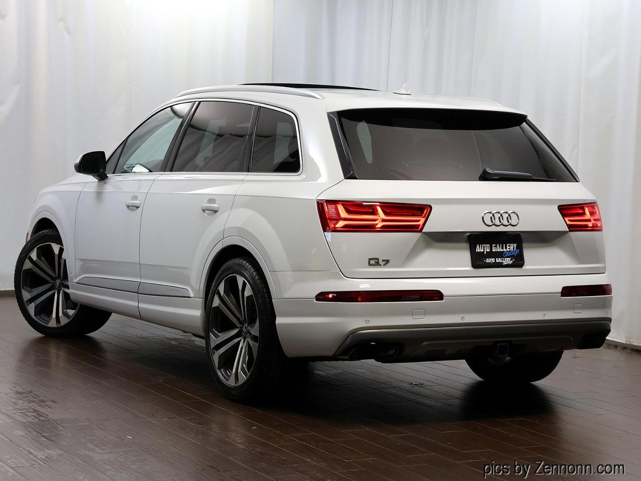 Audi Q7 SE Premium Plus 55 TFSI quattro 2019
