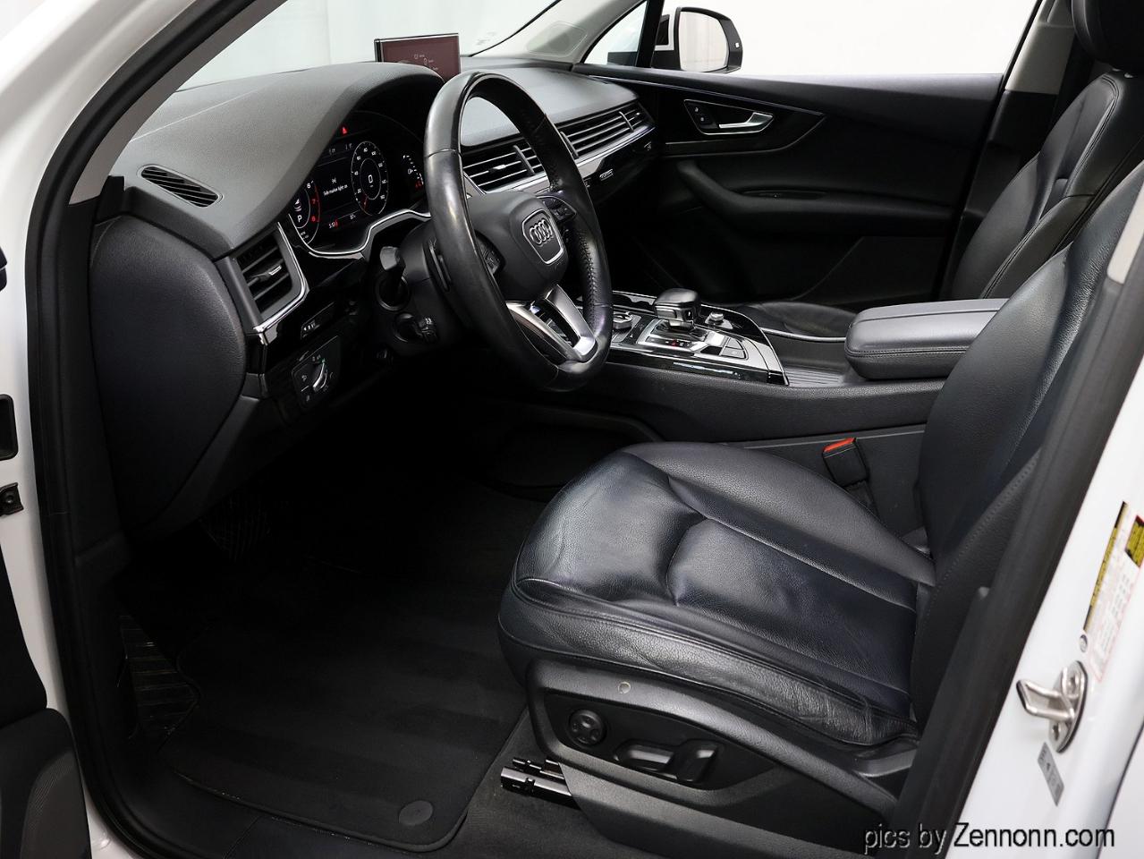 Audi Q7 SE Premium Plus 55 TFSI quattro 2019