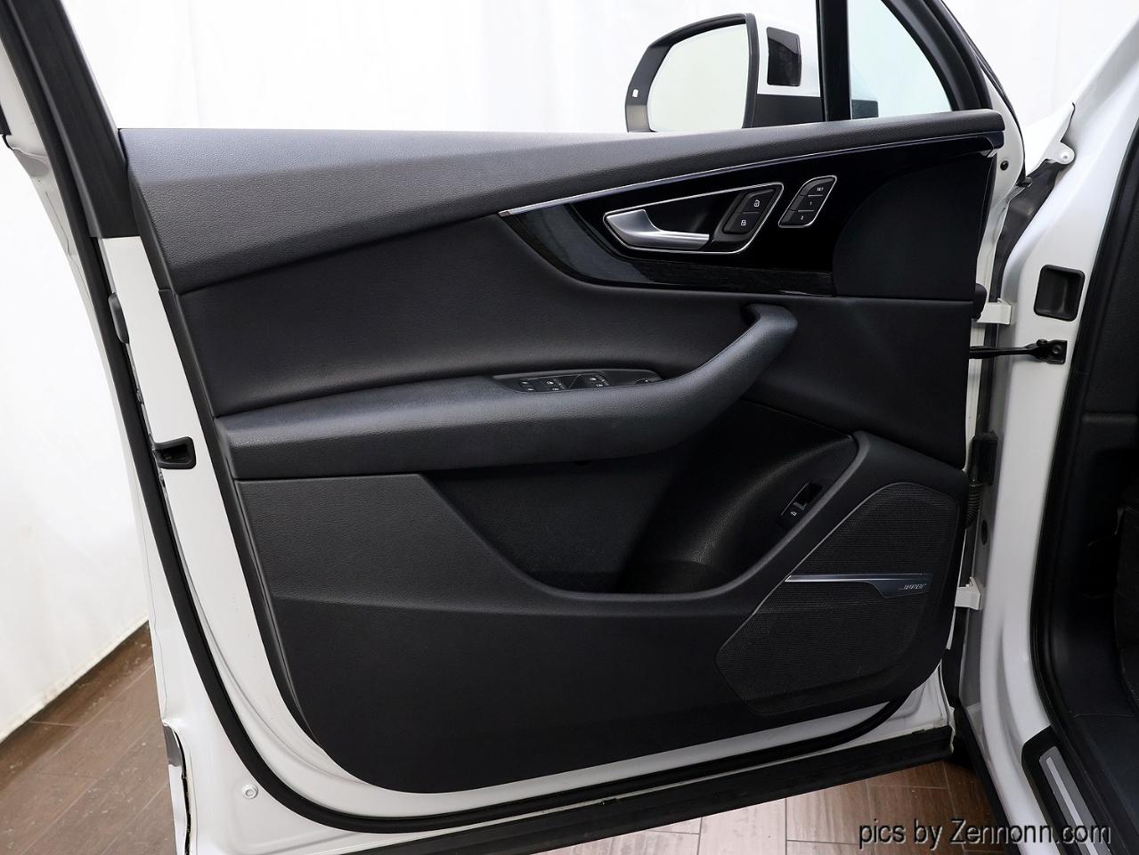 Audi Q7 SE Premium Plus 55 TFSI quattro 2019