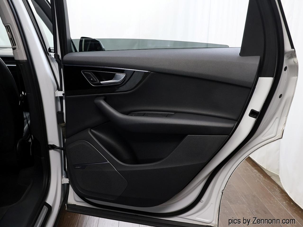 Audi Q7 SE Premium Plus 55 TFSI quattro 2019