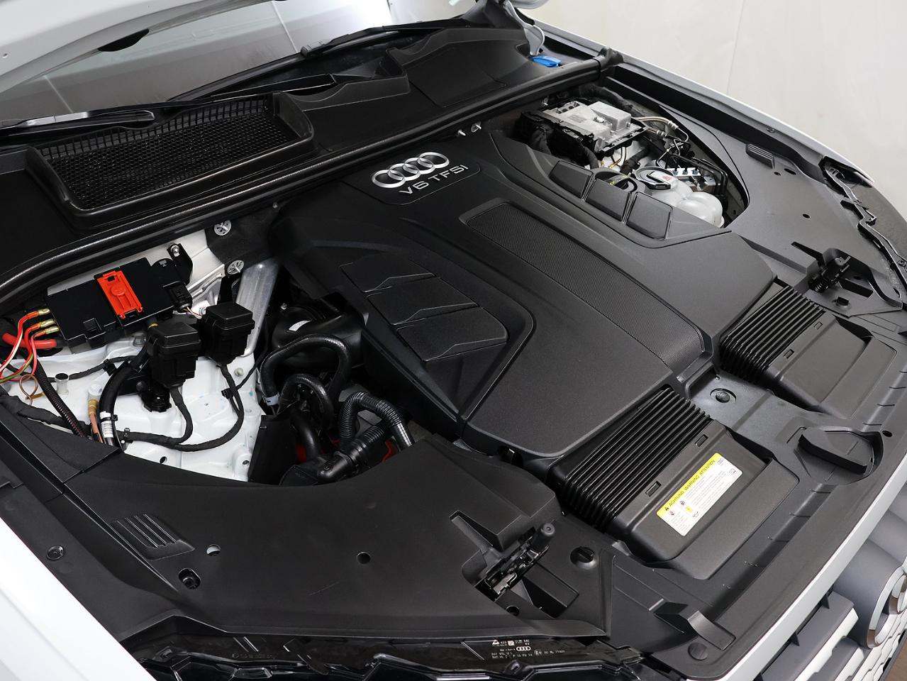 Audi Q7 SE Premium Plus 55 TFSI quattro 2019