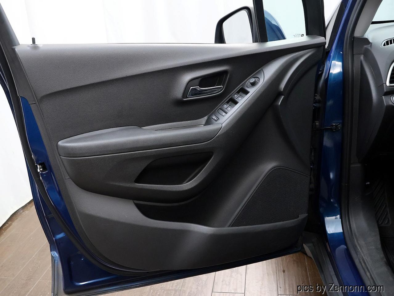 Chevrolet Trax FWD 4dr LT 2020