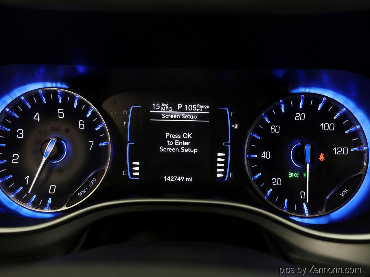 Chrysler Pacifica Touring FWD 2020