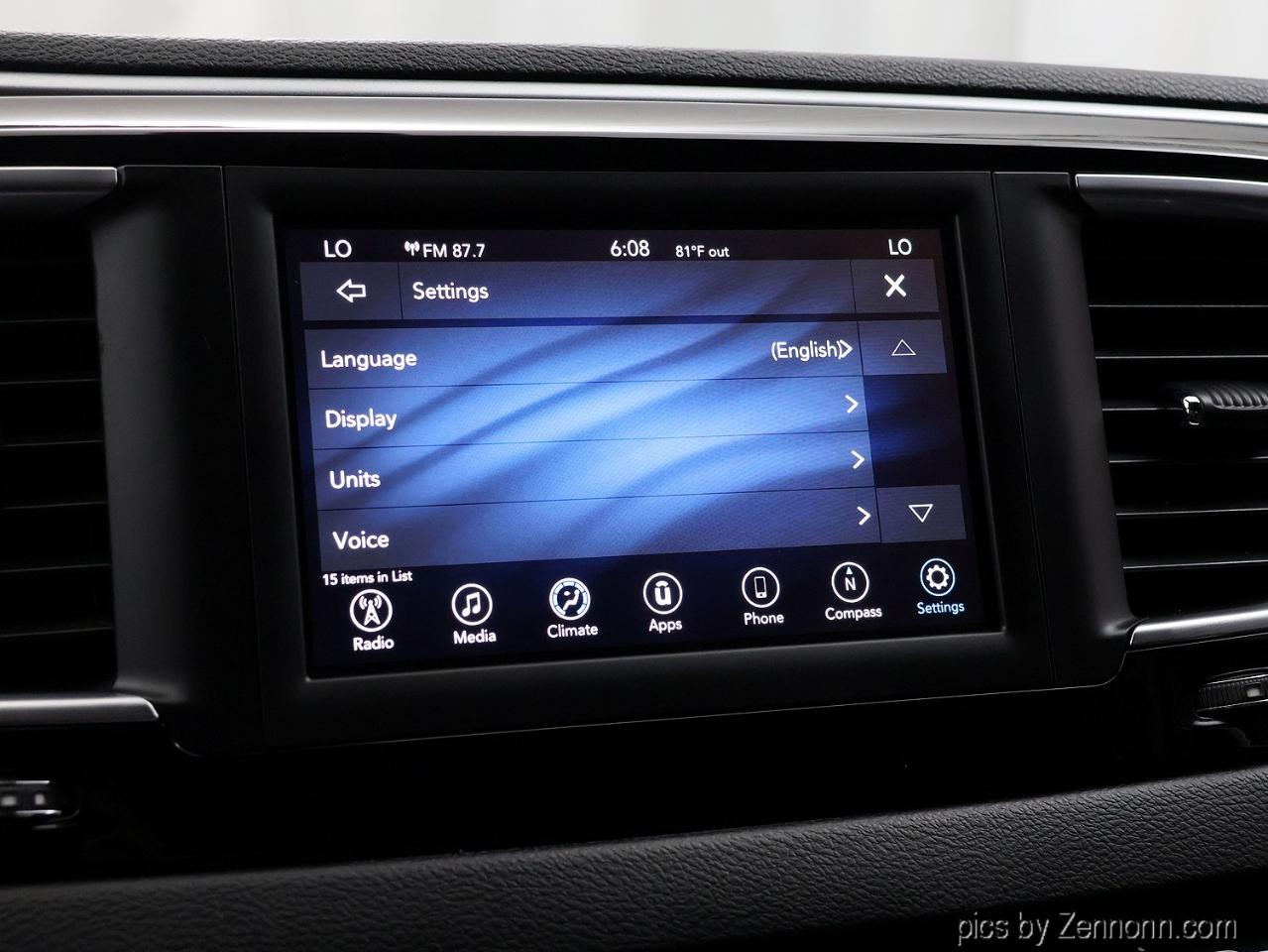 Chrysler Pacifica Touring FWD 2020