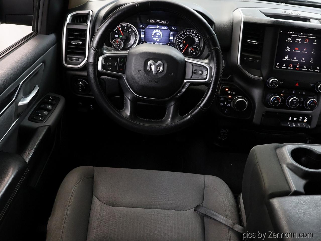 RAM 1500 Big Horn/Lone Star 4x4 Crew Cab 5'7" Box 2019