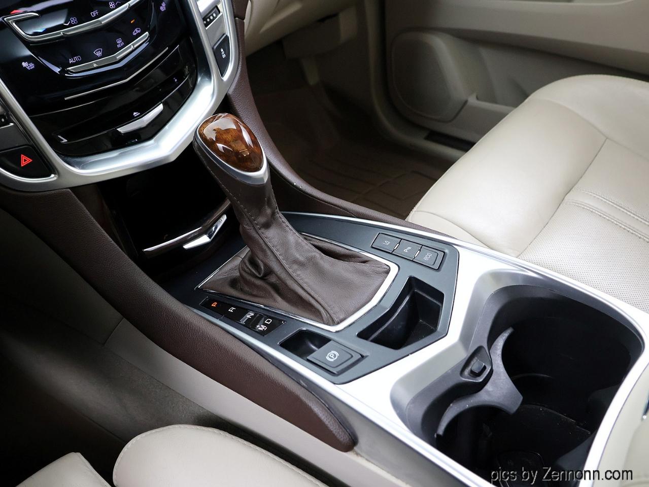 Cadillac SRX AWD 4dr Luxury Collection 2015