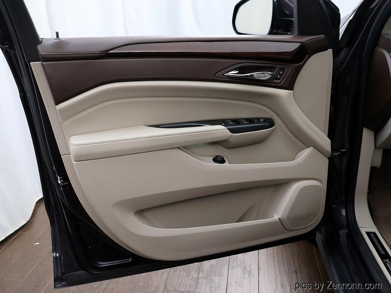 Cadillac SRX AWD 4dr Luxury Collection 2015