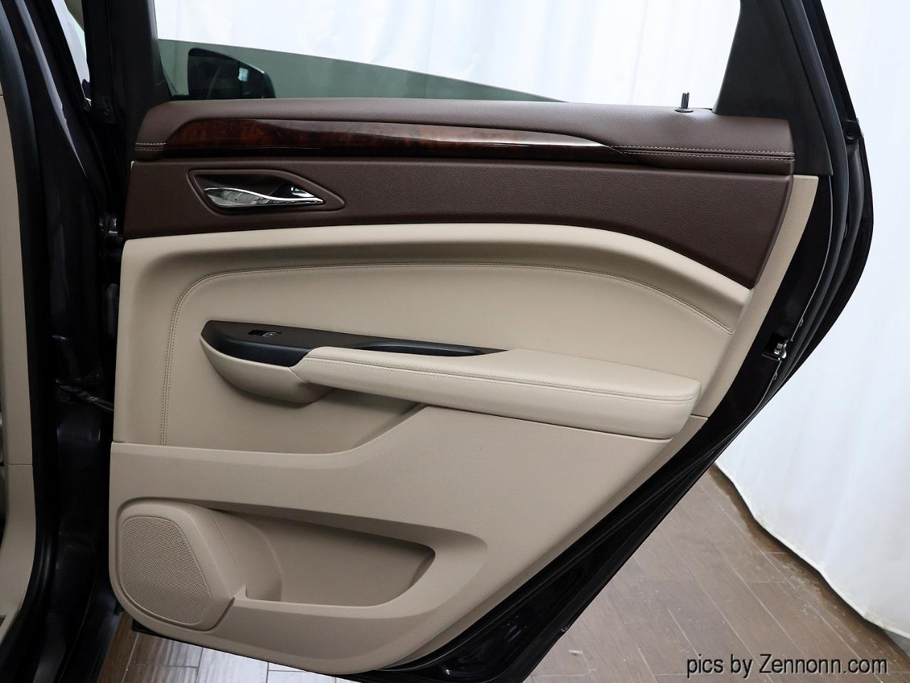 Cadillac SRX AWD 4dr Luxury Collection 2015