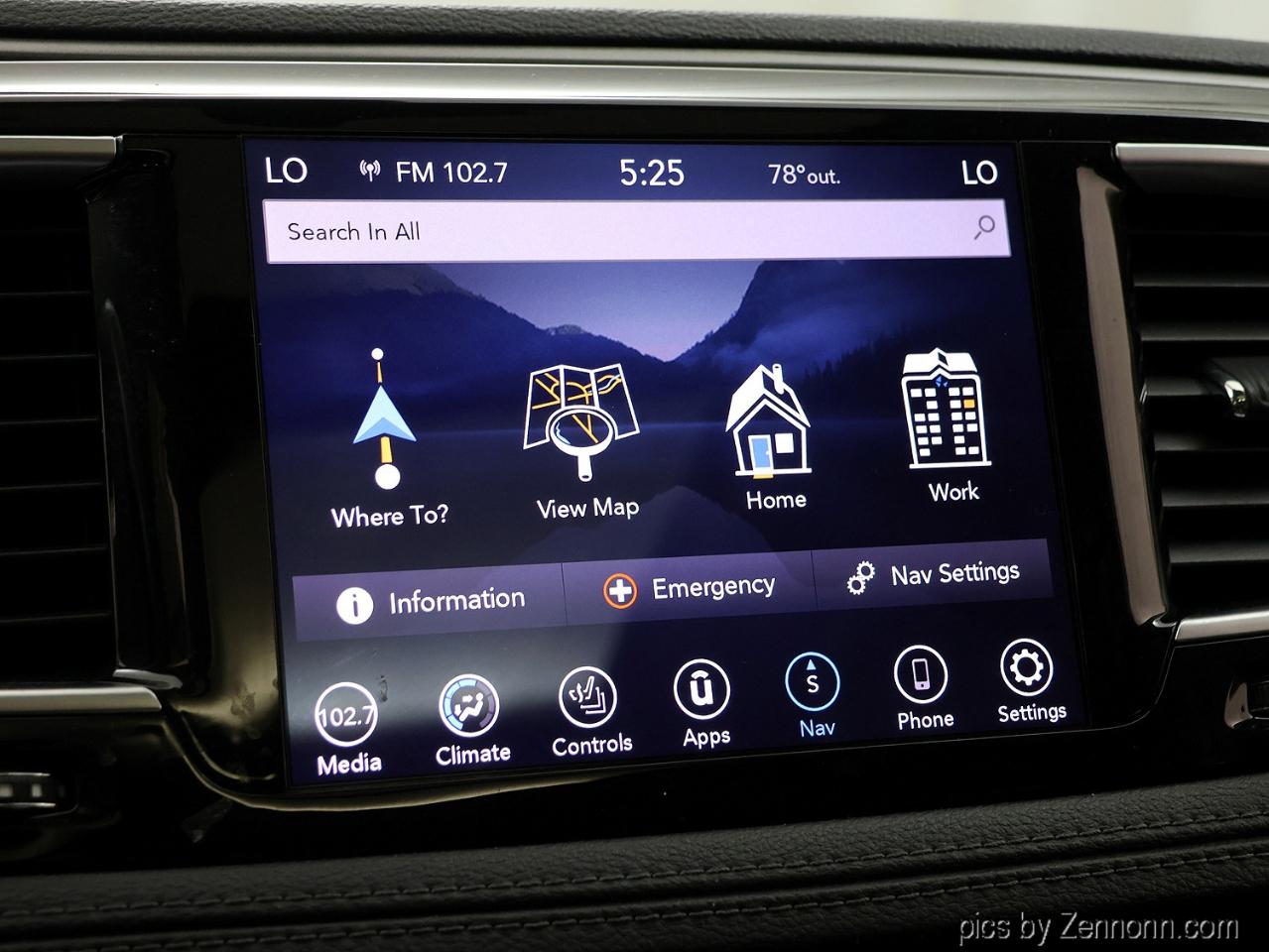 Chrysler Pacifica Limited FWD 2019