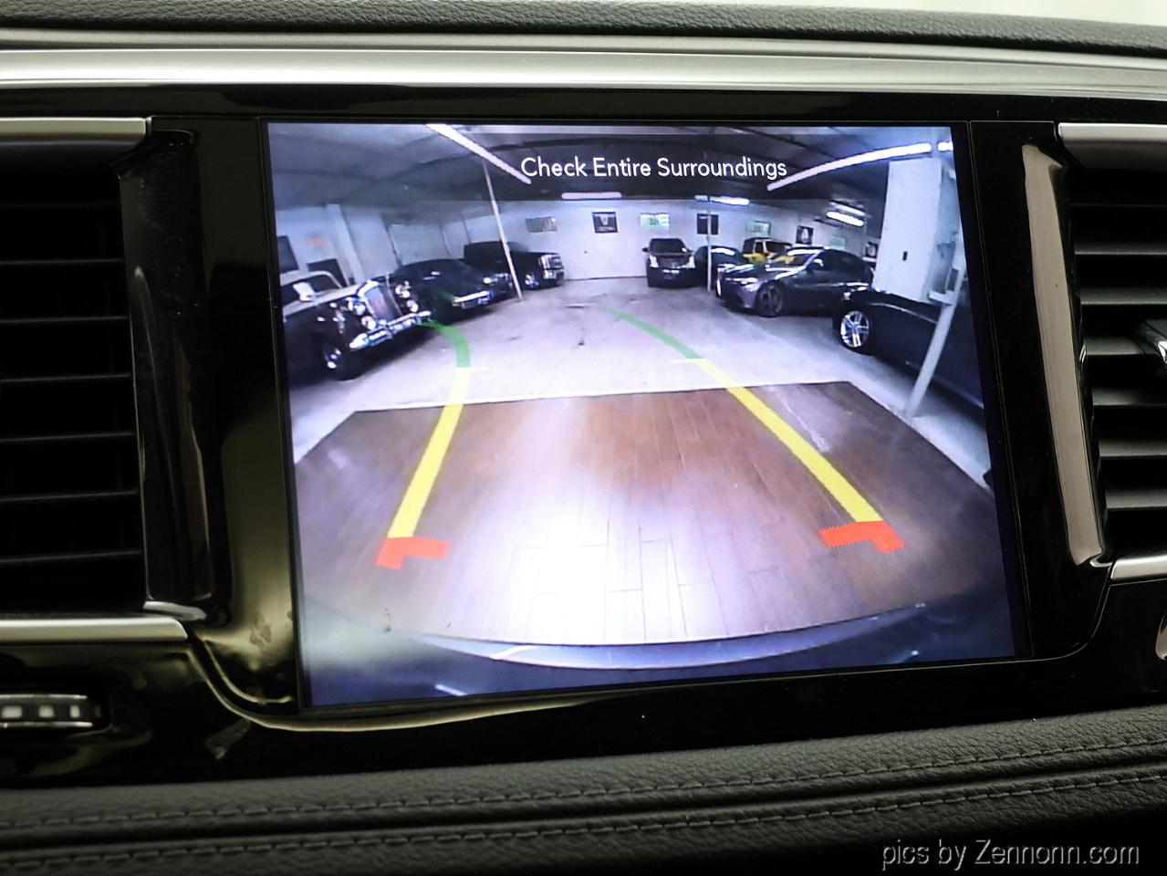 Chrysler Pacifica Limited FWD 2019