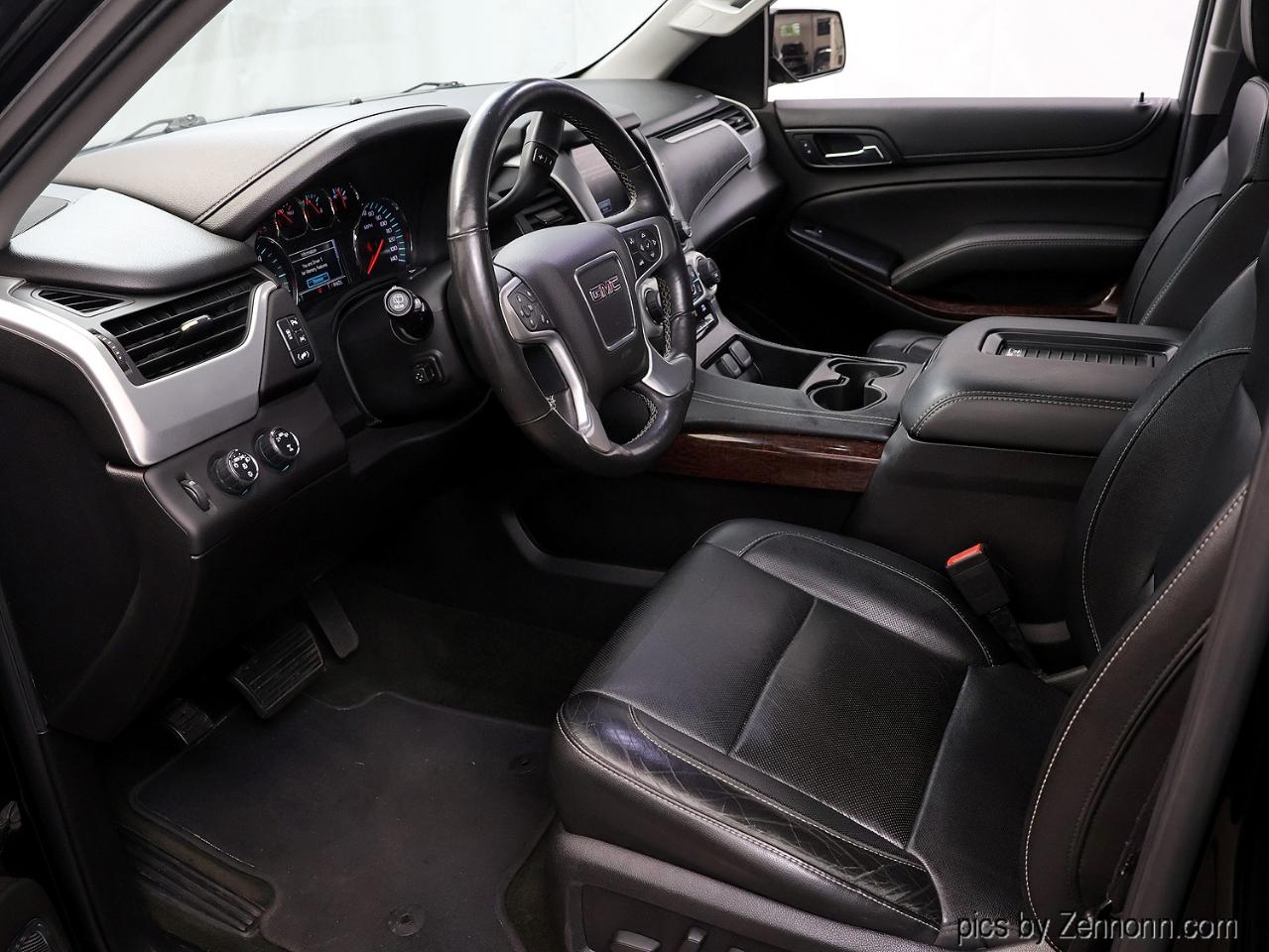 GMC Yukon 4WD 4dr SLT 2017