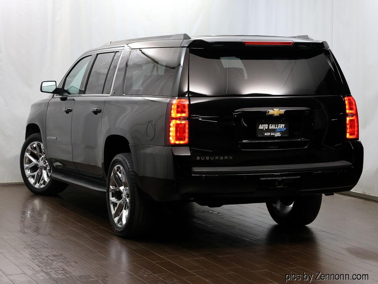 Chevrolet Suburban 4WD 4dr 1500 LT 2018