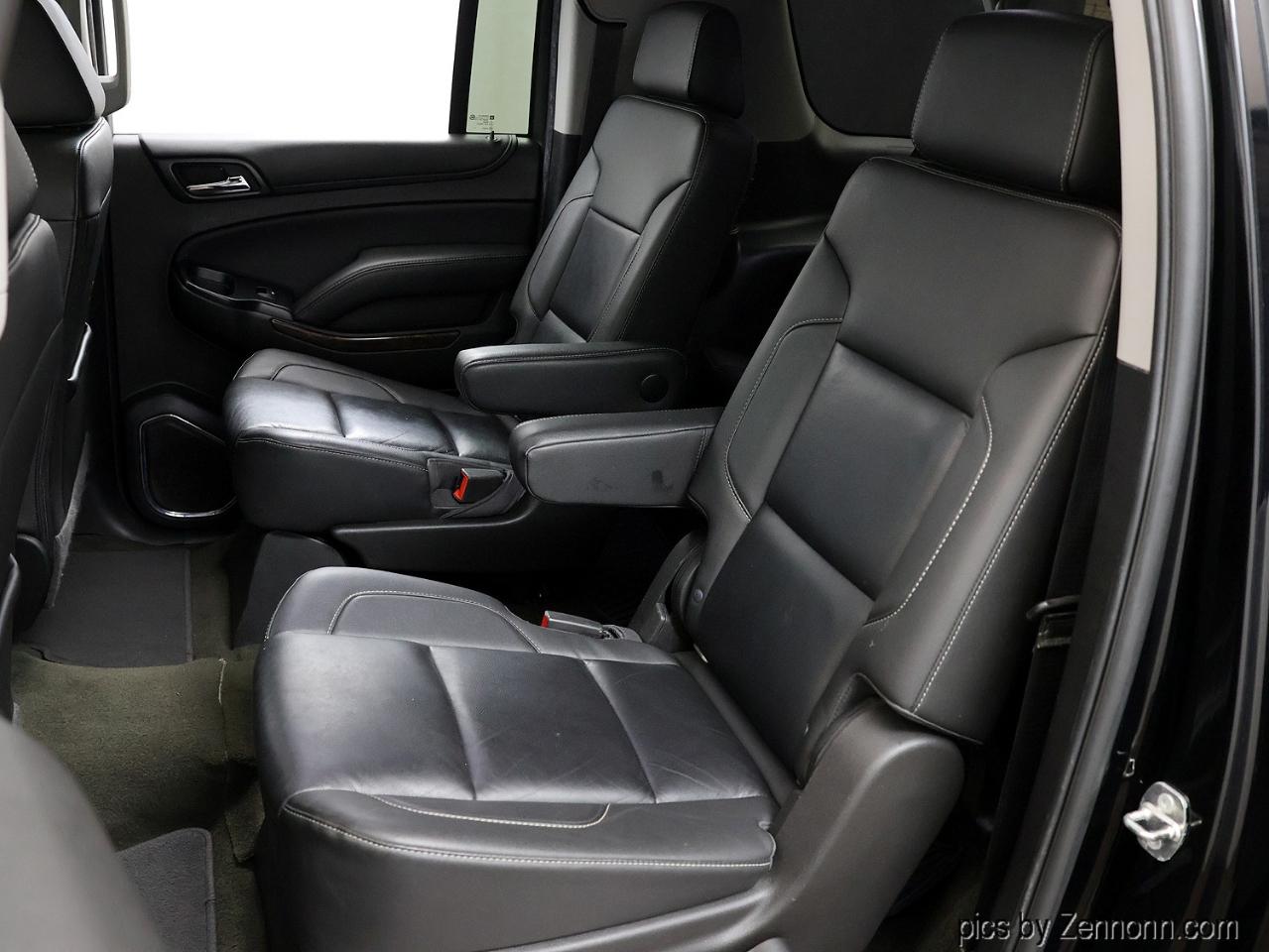 Chevrolet Suburban 4WD 4dr 1500 LT 2018