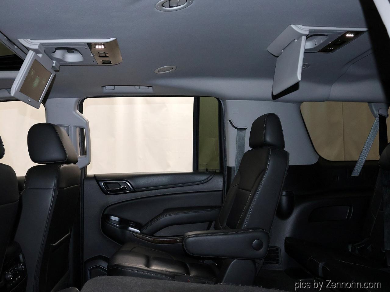 Chevrolet Suburban 4WD 4dr 1500 LT 2018