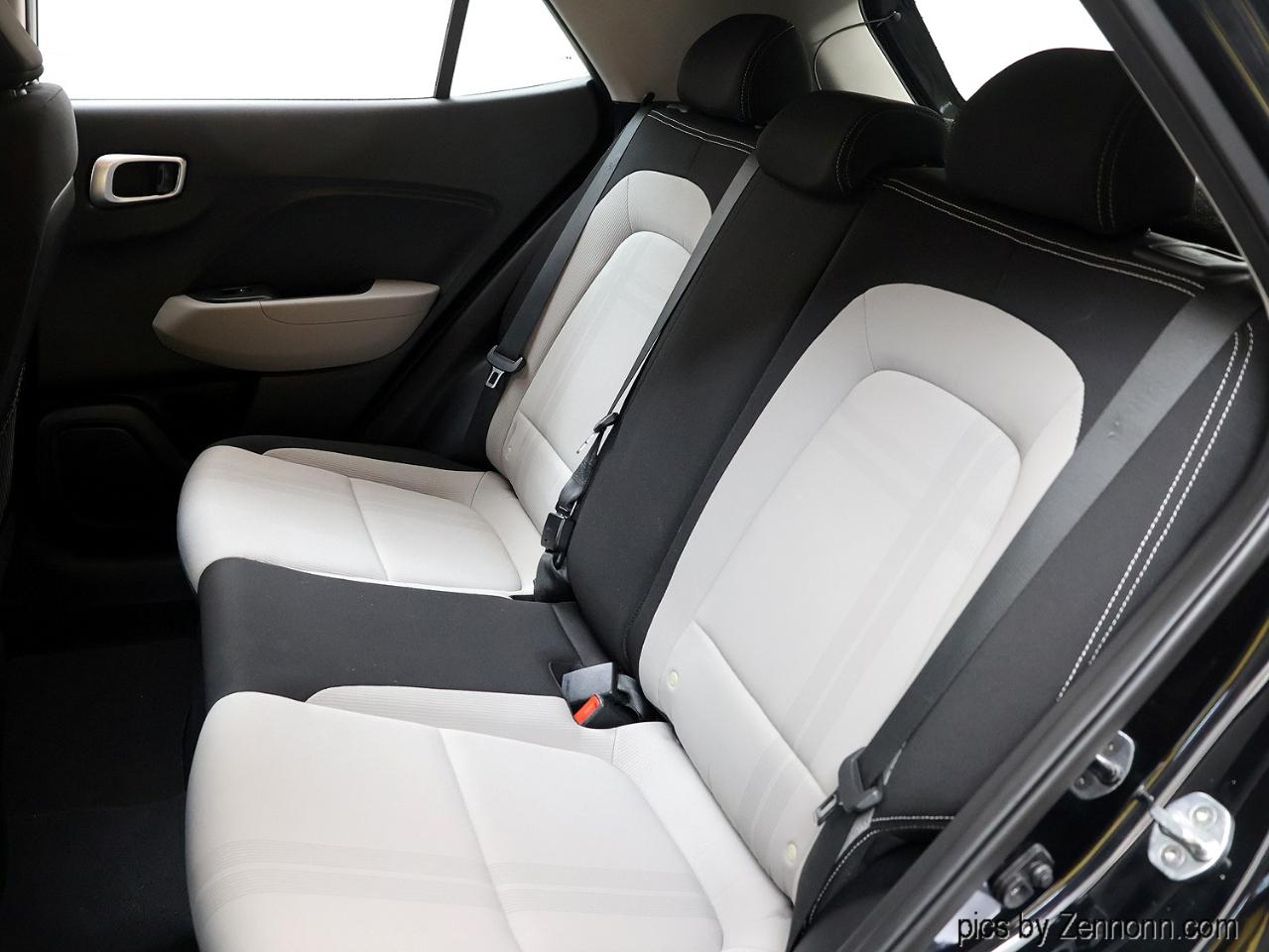 Hyundai Venue SEL IVT 2020