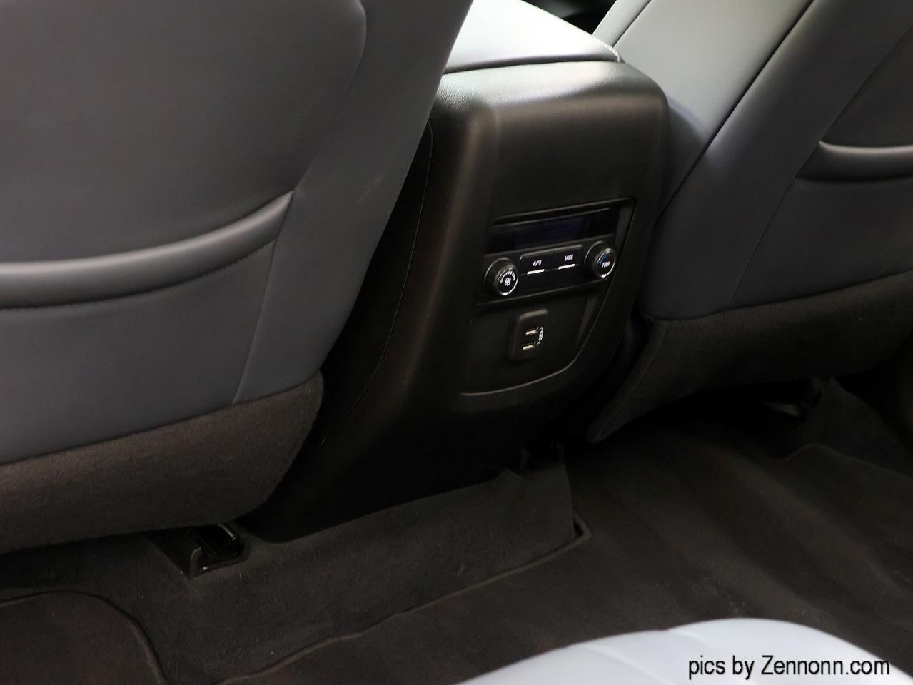 Buick Enclave AWD 4dr Essence 2024