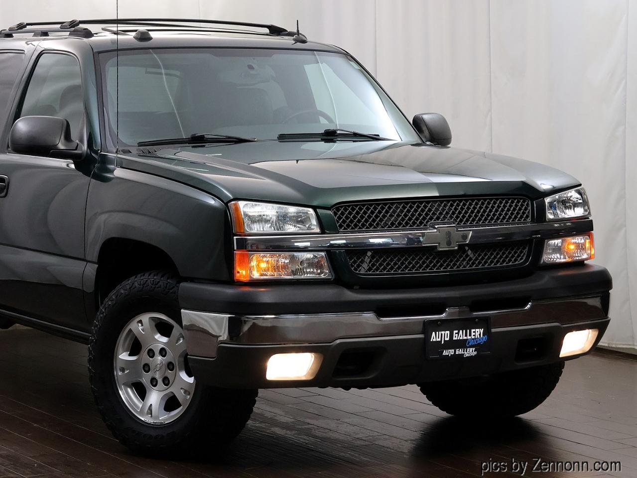 Chevrolet Avalanche 1500 5dr Crew Cab 130" WB 4WD Z71 2004