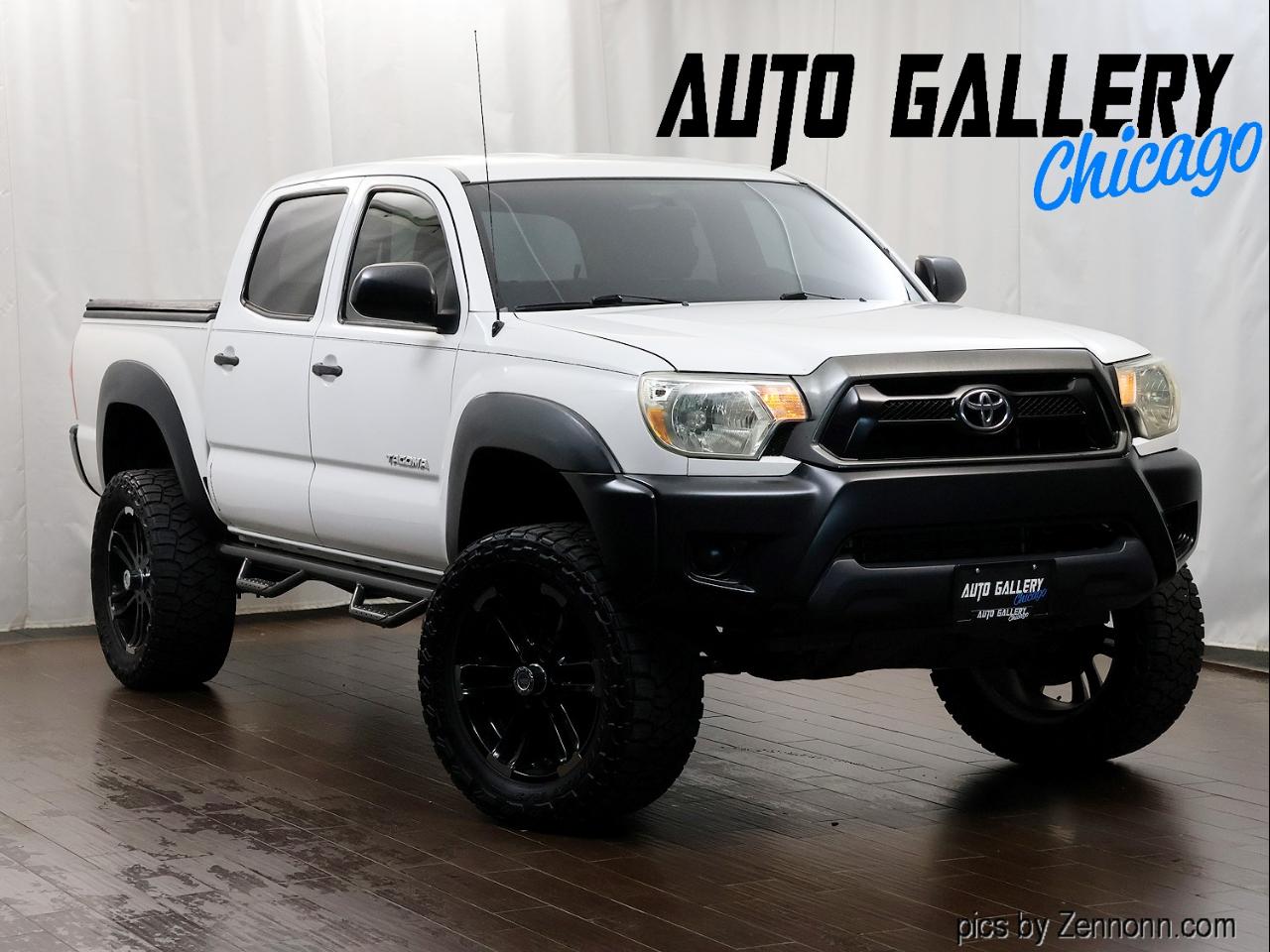 2015 Toyota Tacoma 2WD Double Cab I4 AT PreRunner (Natl)
