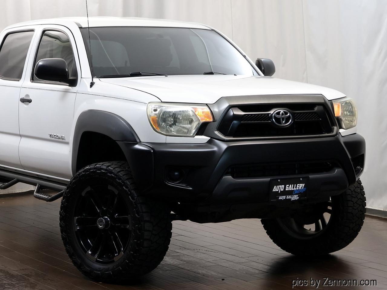 Toyota Tacoma 2WD Double Cab I4 AT PreRunner (Natl) 2015